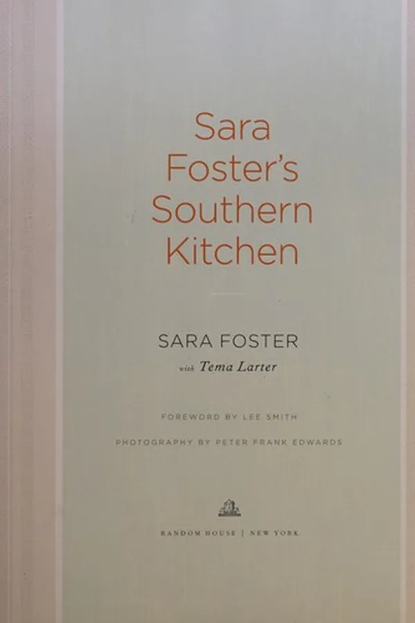 Capa de Sara Foster's Southern kitchen