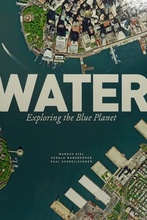 Capa de Water