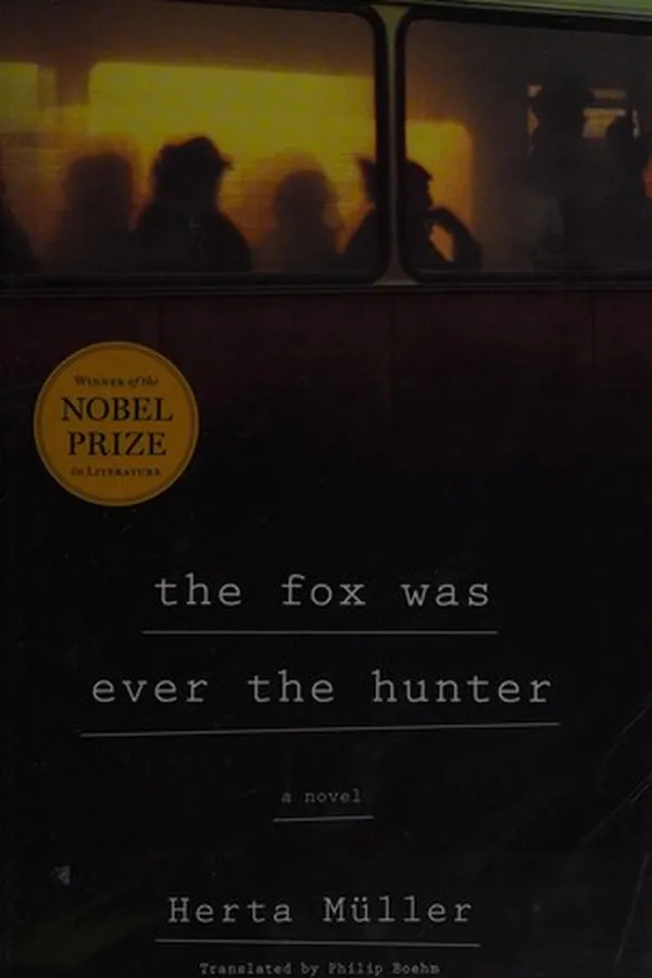 Capa de The fox was ever the hunter
