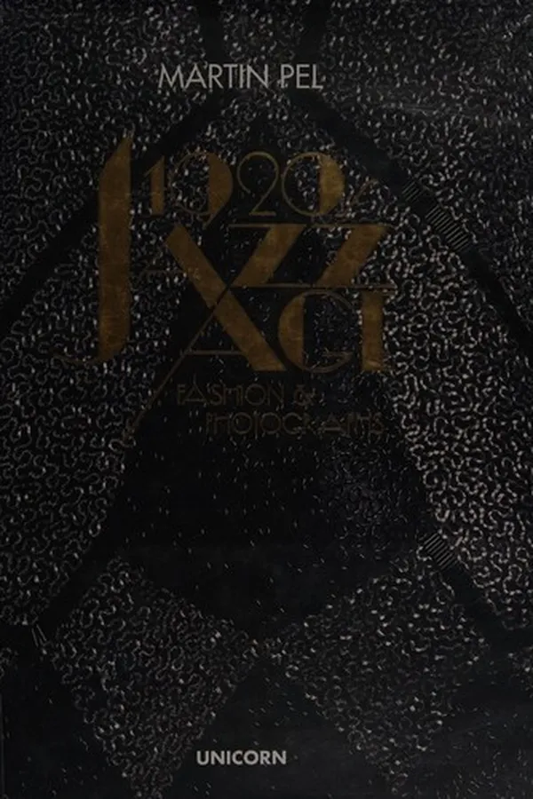 Capa de 1920s jazz age fashion & photographs
