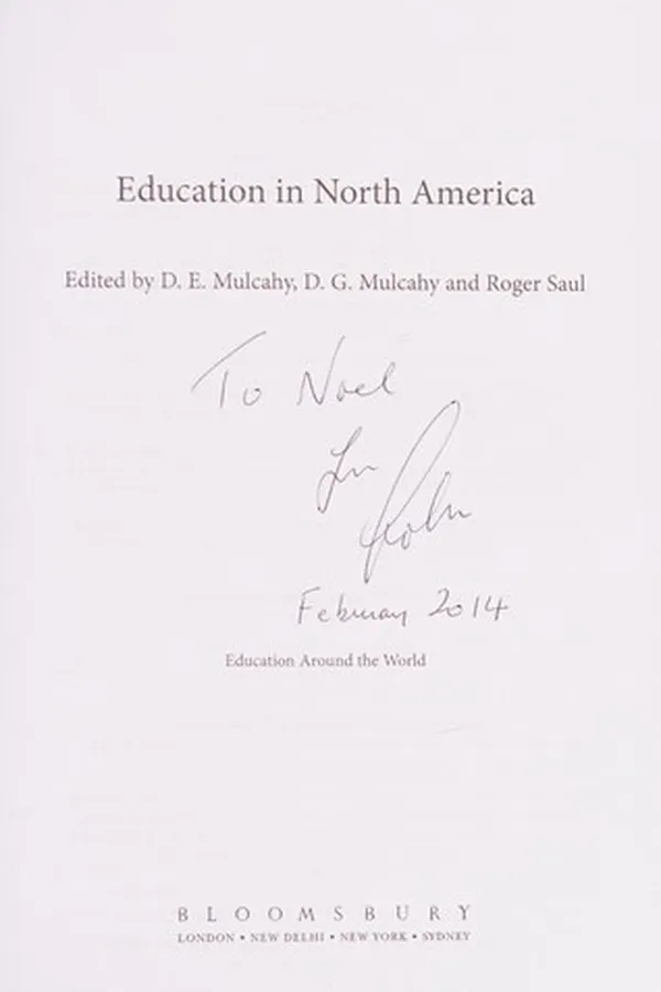Capa de Education in North America
