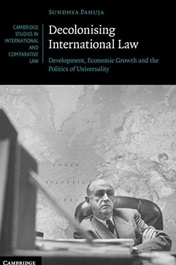 Capa de Decolonising international law