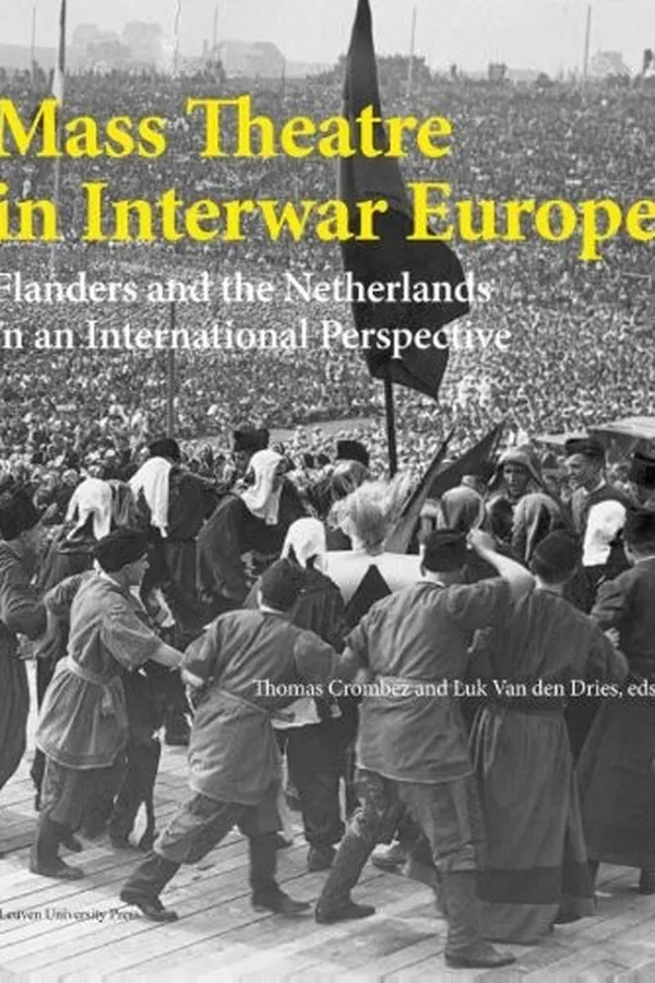 Capa de Mass Theatre in Inter-War Europe
