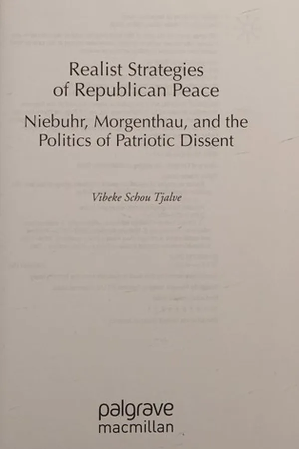 Capa de Realist Strategies of Republican Peace