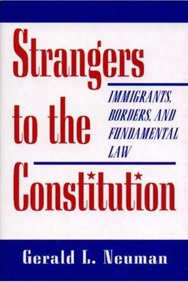 Capa de Strangers to the Constitution