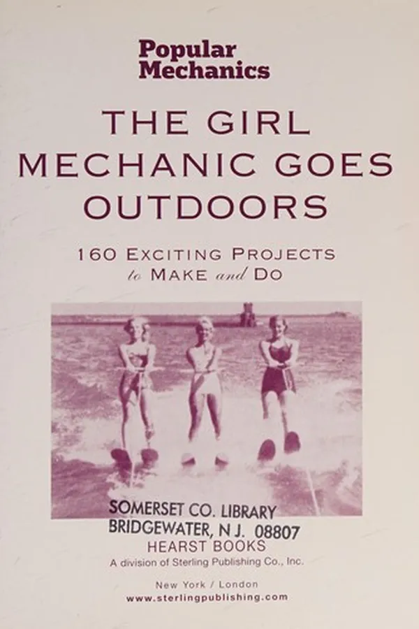 Capa de The girl mechanic goes outdoors