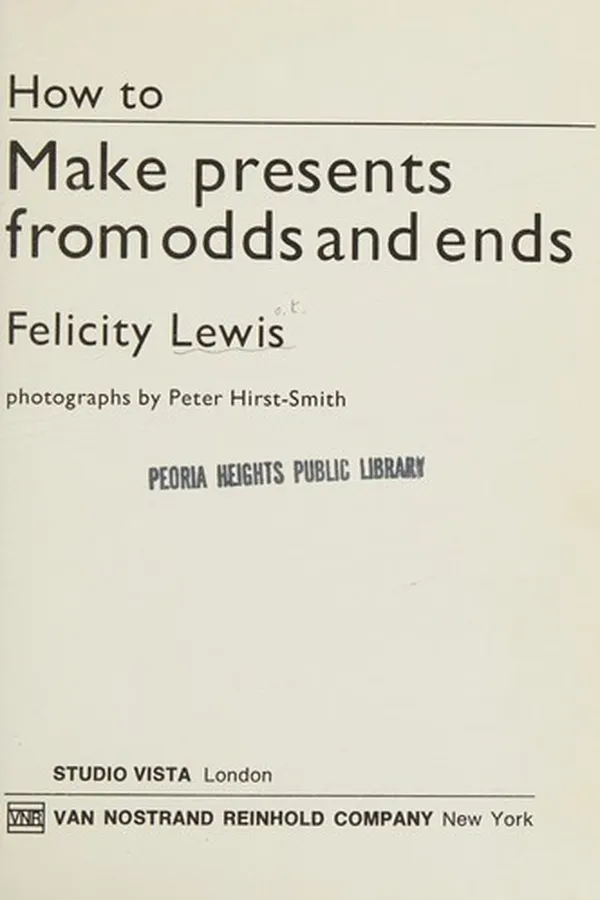 Capa de How to make presents from odds and ends