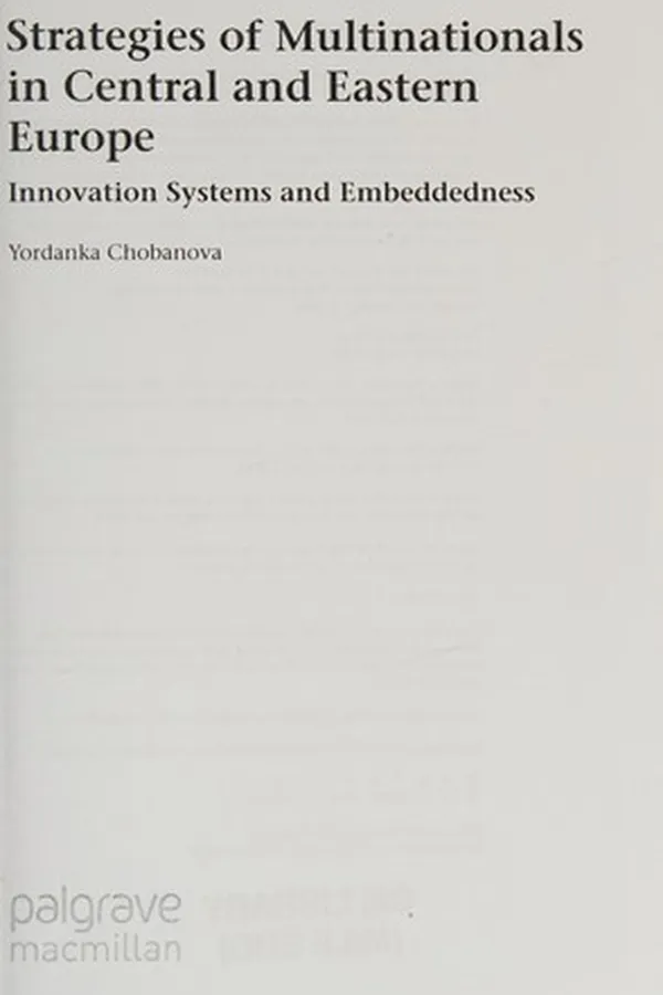 Capa de Strategies of multinationals in Central and Eastern Europe