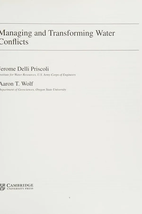 Capa de Managing and transforming water conflicts