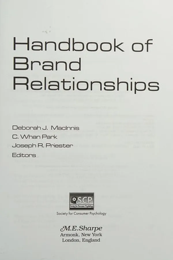 Capa de Handbook of brand relationships
