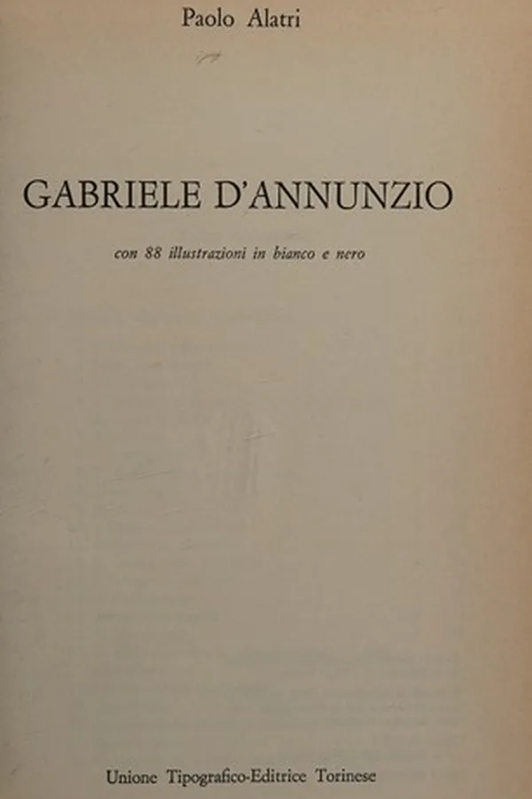 Capa de Gabriele D'Annunzio