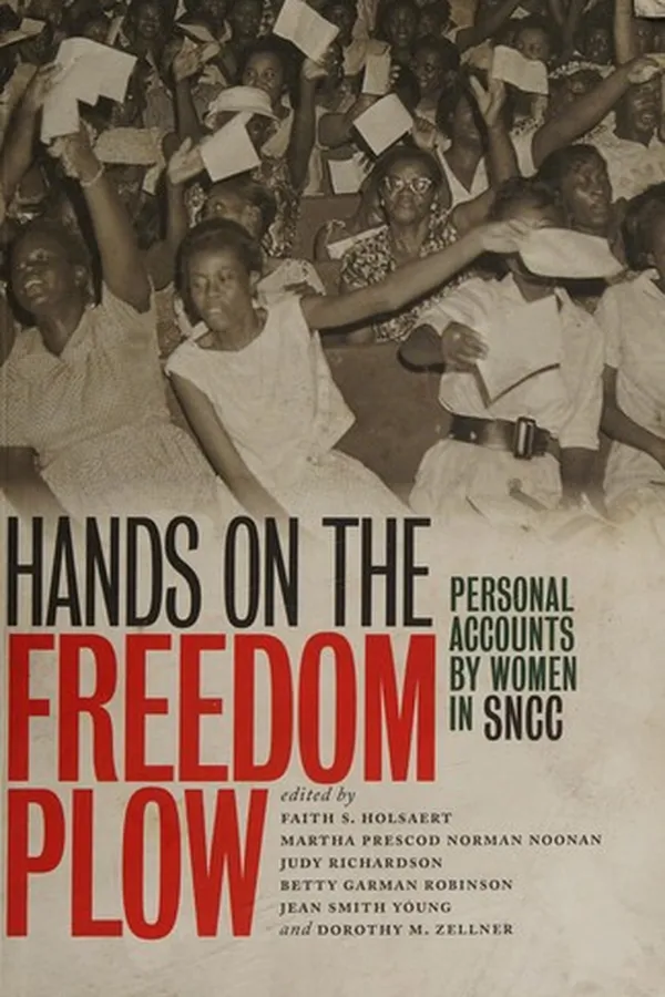 Capa de Hands on the freedom plow