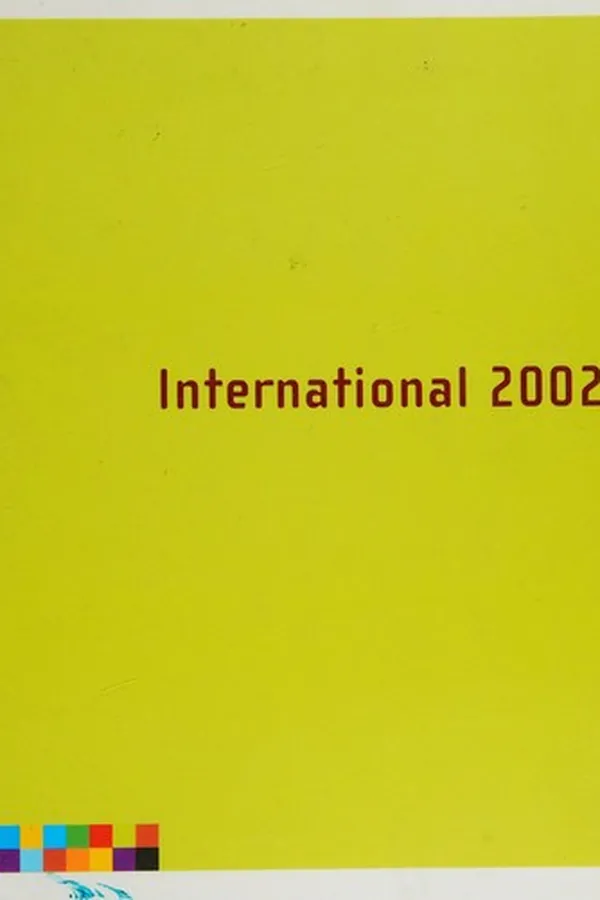 Capa de International 2002