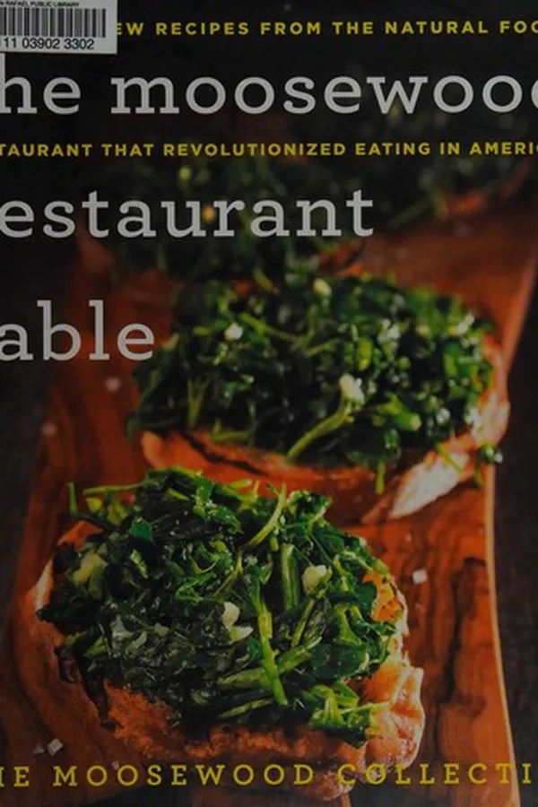 Capa de The Moosewood Restaurant table