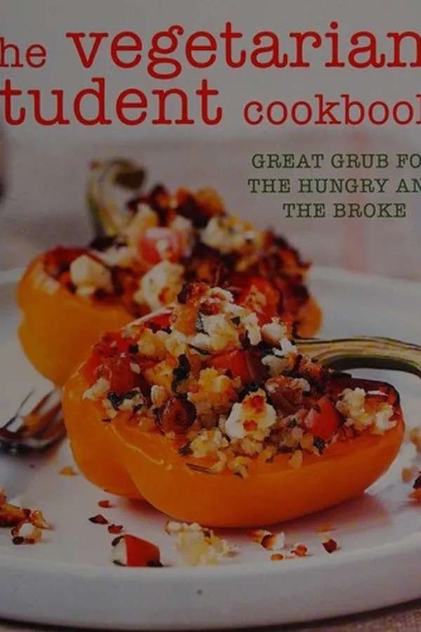 Capa de Vegetarian Student Cookbook