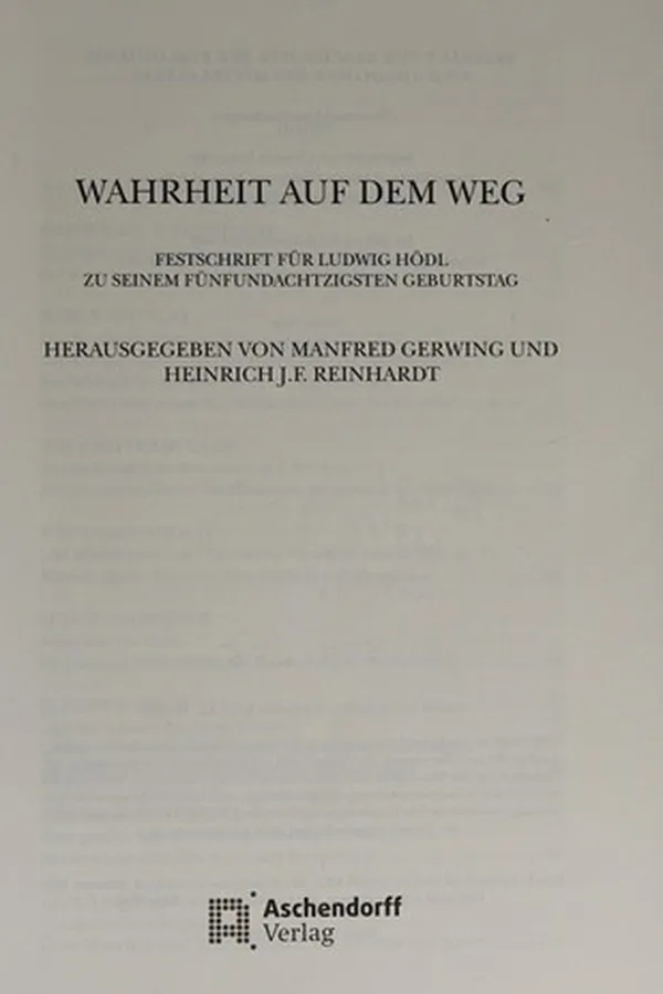 Capa de Wahrheit auf dem Weg