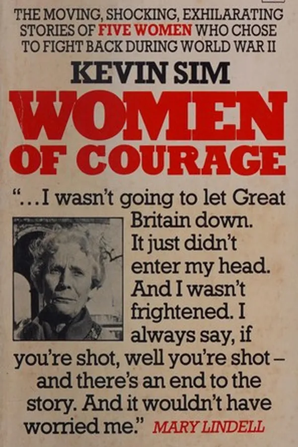 Capa de Women of courage