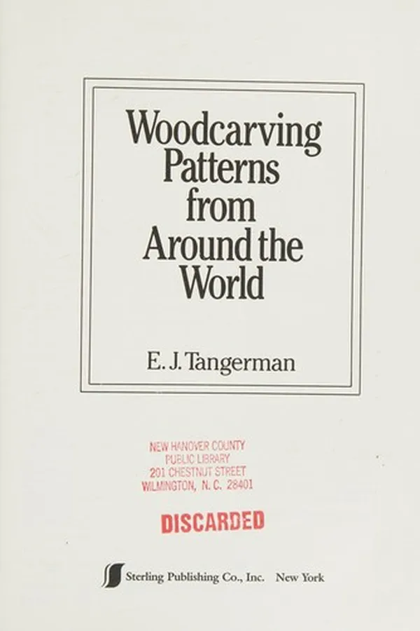 Capa de Woodcarving patterns from around the world