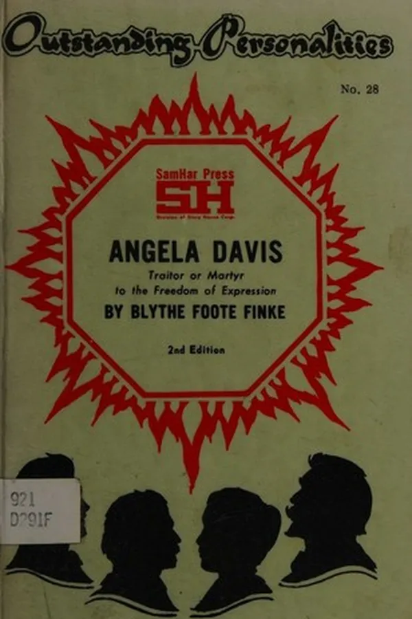 Capa de Angela Davis: traitor or martyr of the freedom of expression