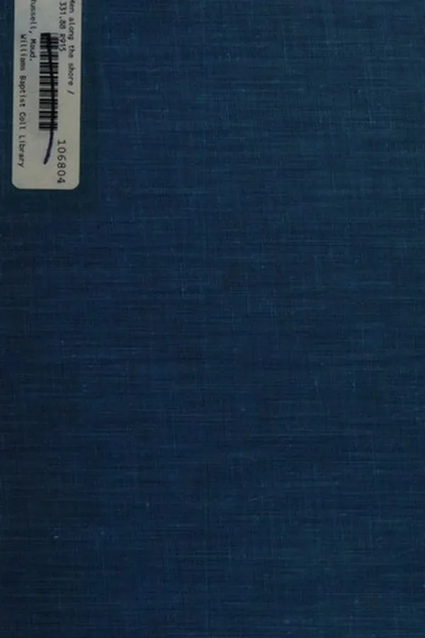 Capa de Men along the shore