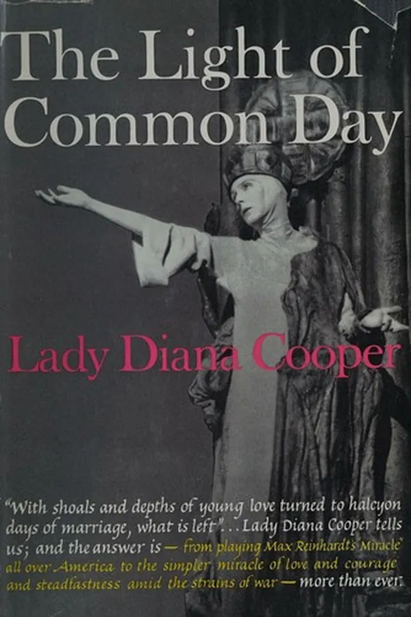 Capa de The light of common day