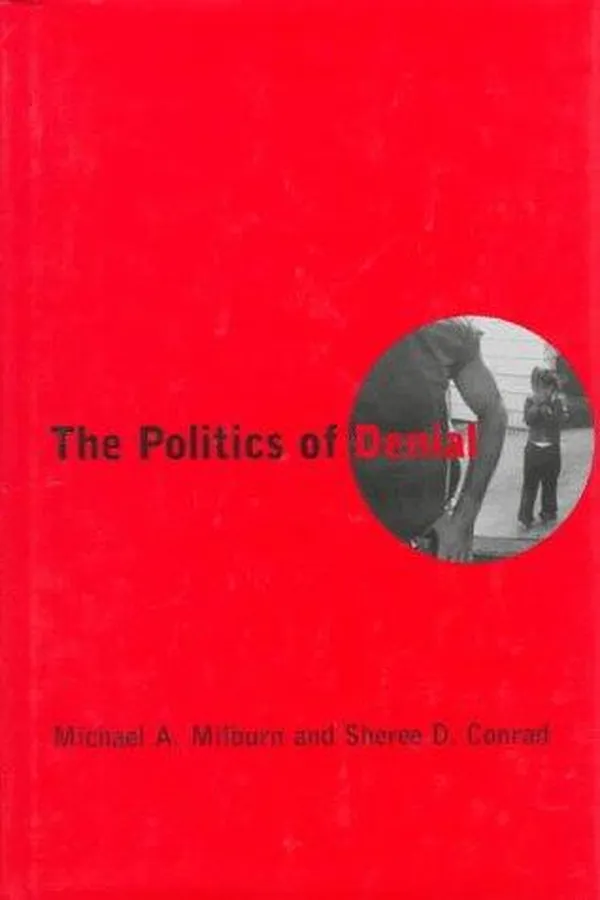 Capa de The politics of denial