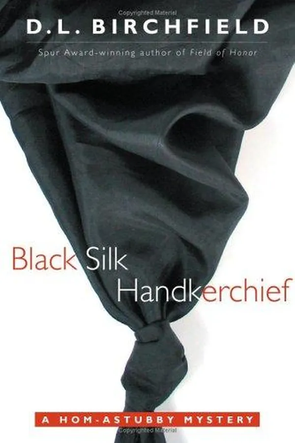 Capa de Black silk handkerchief