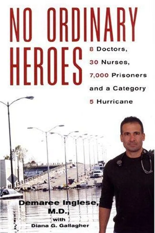 Capa de No Ordinary Heroes