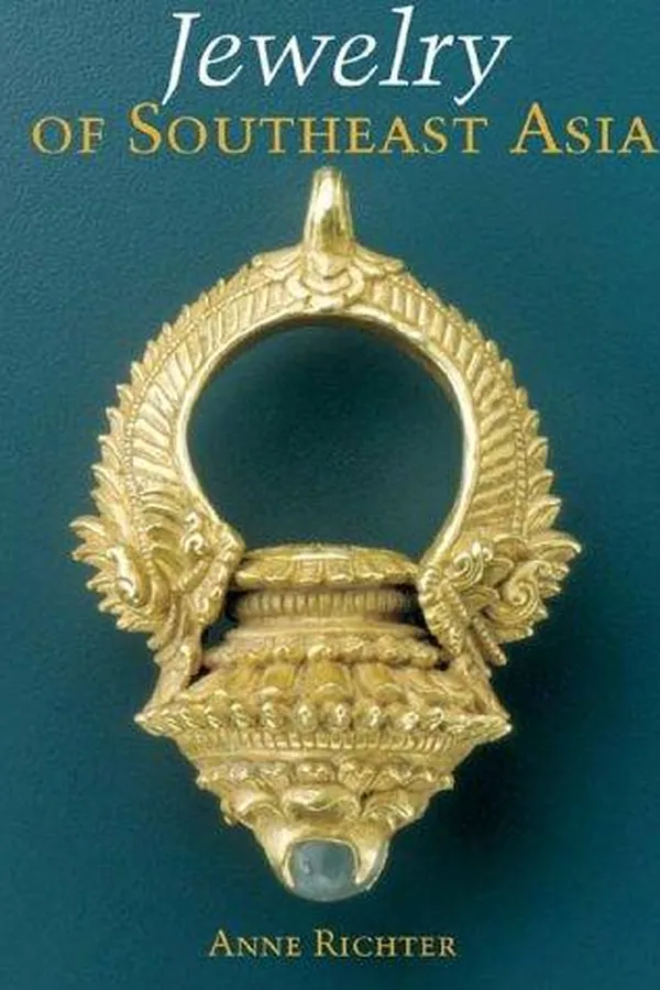 Capa de Jewelry of Southeast Asia