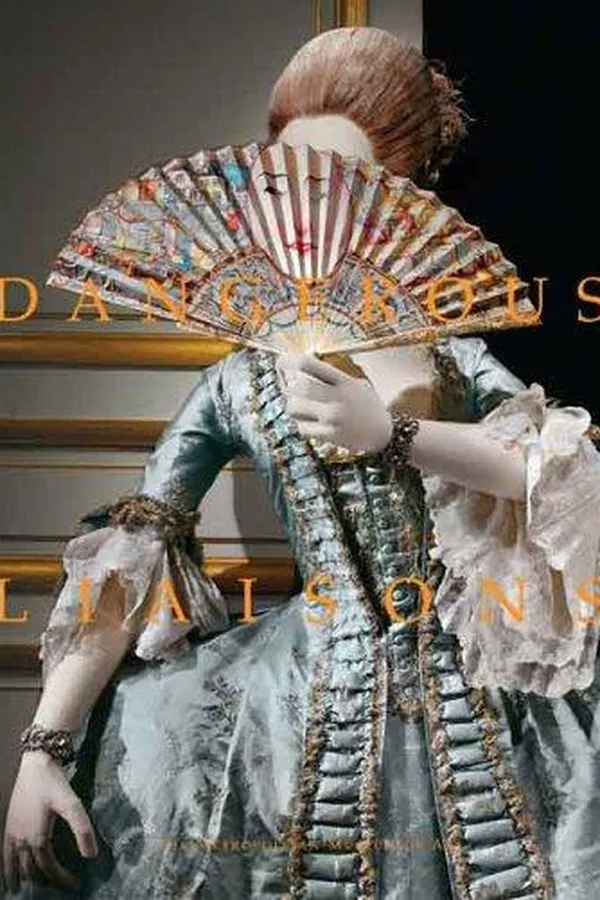 Capa de Dangerous liasons : fashions and furniture in the Eighteenth century