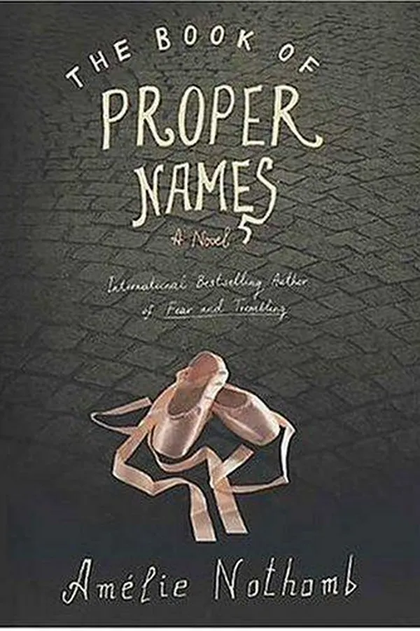Capa de The book of proper names