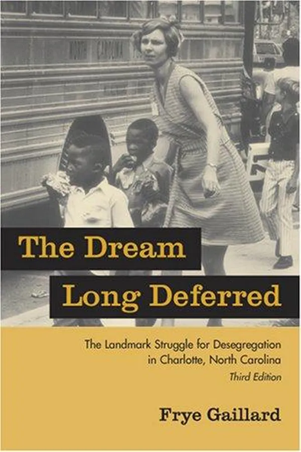 Capa de The Dream Long Deferred