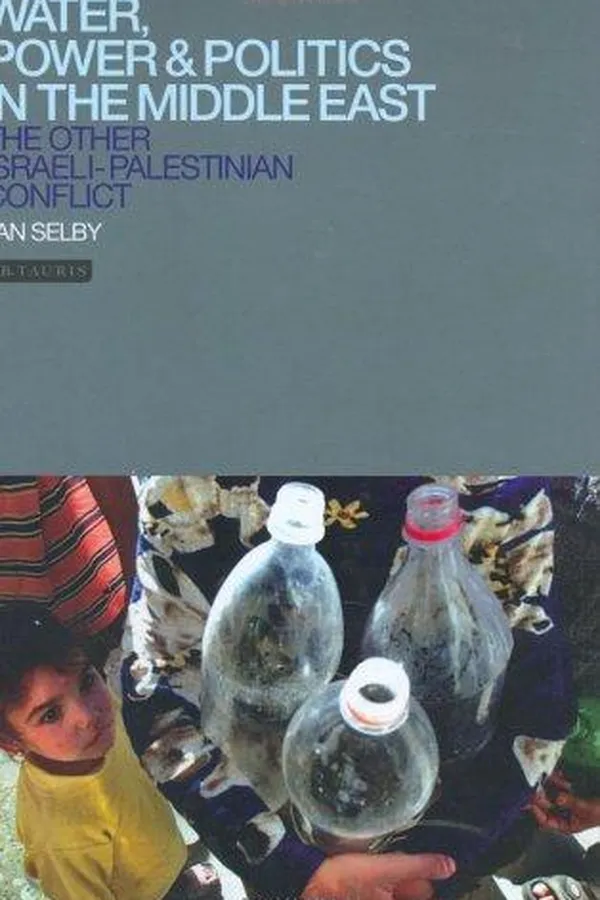 Capa de Water, power and politics in the Middle East