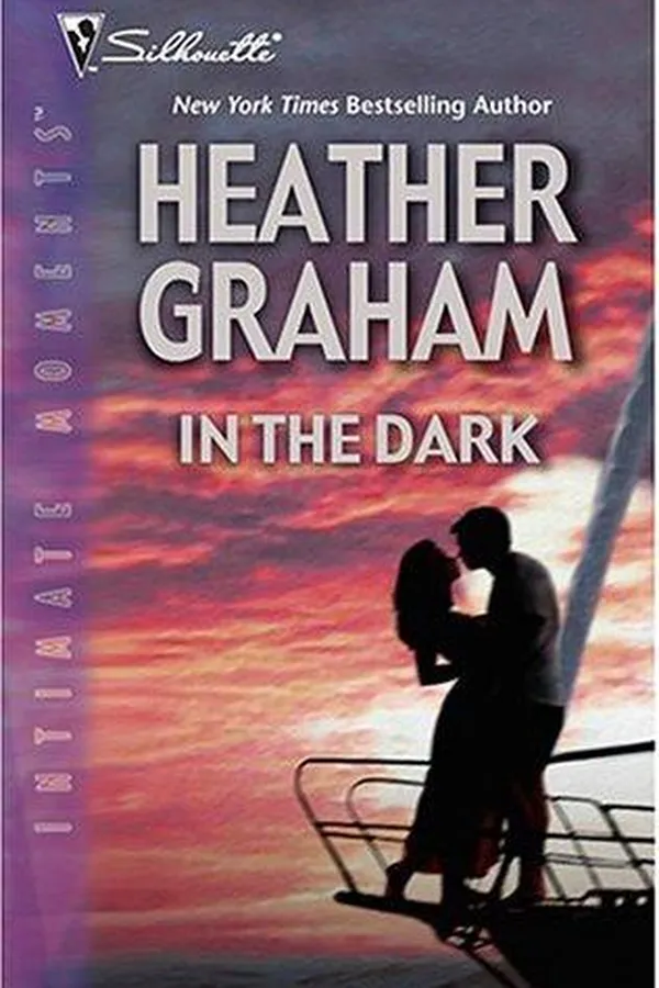 Capa de In the Dark