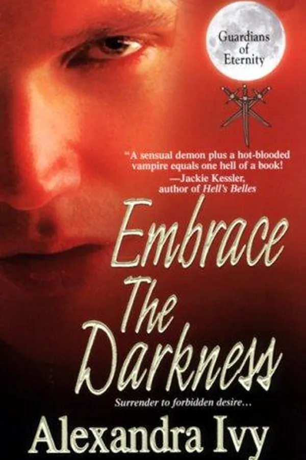 Capa de Embrace The Darkness (Guardians of Eternity, Book 2)
