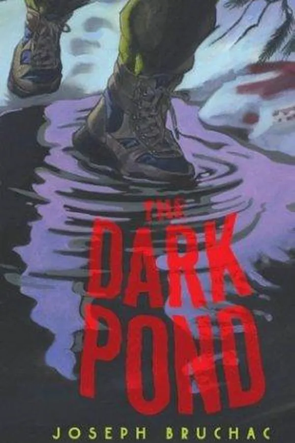 Capa de The dark pond