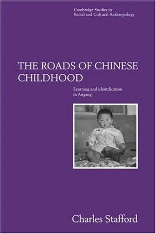 Capa de The roads of Chinese childhood