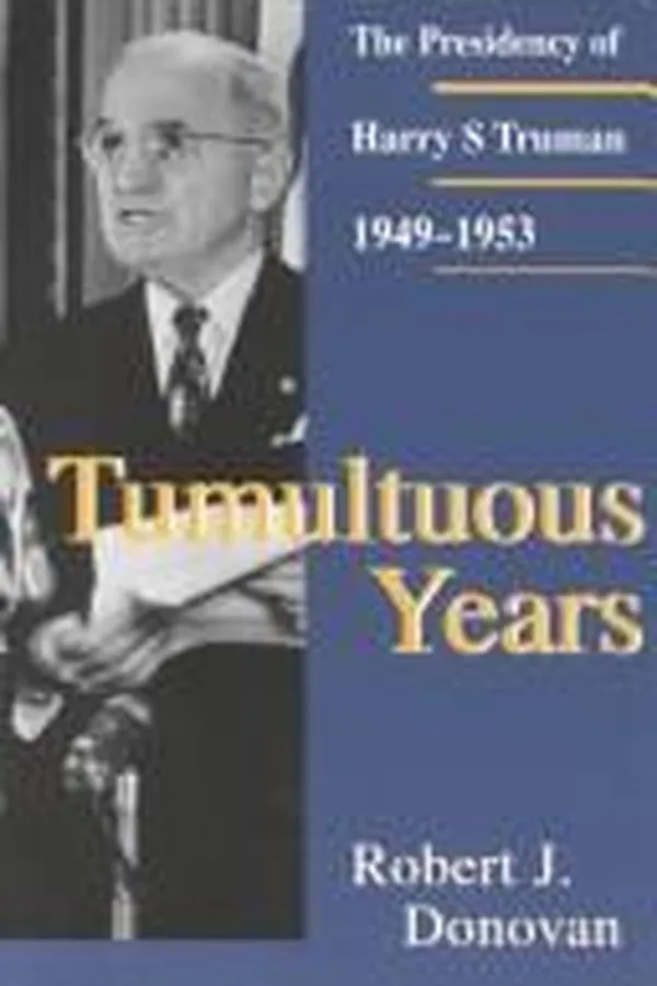 Capa de Tumultuous years