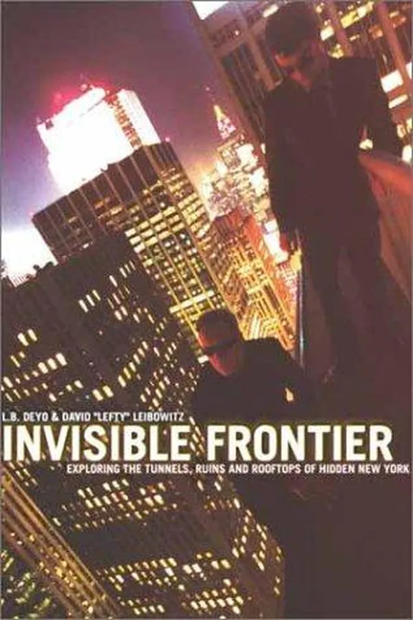 Capa de Invisible frontier