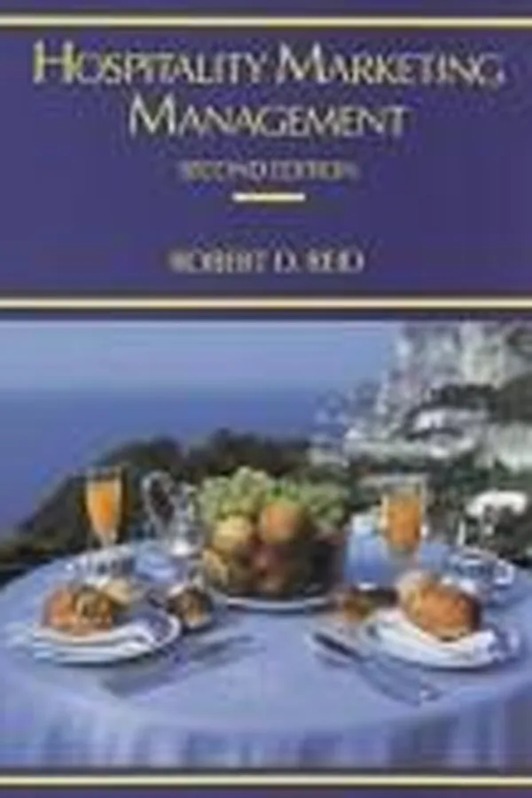 Capa de Hospitality marketing management