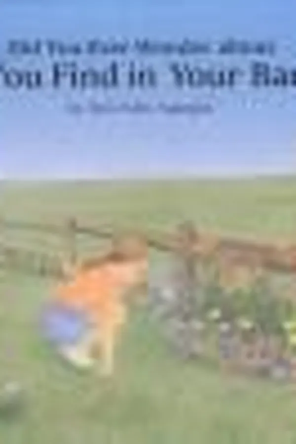 Capa de About things you find in your backyard
