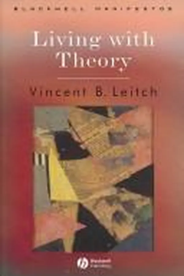 Capa de Living with Theory