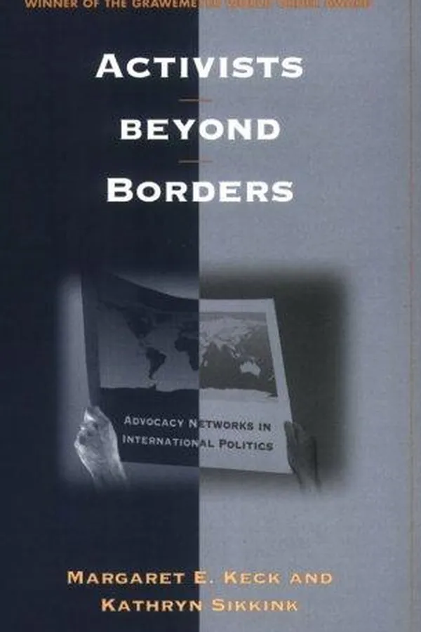 Capa de Activists beyond borders