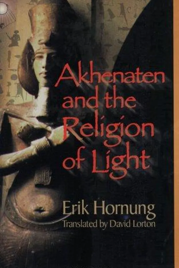 Capa de Akhenaten and the Religion of Light
