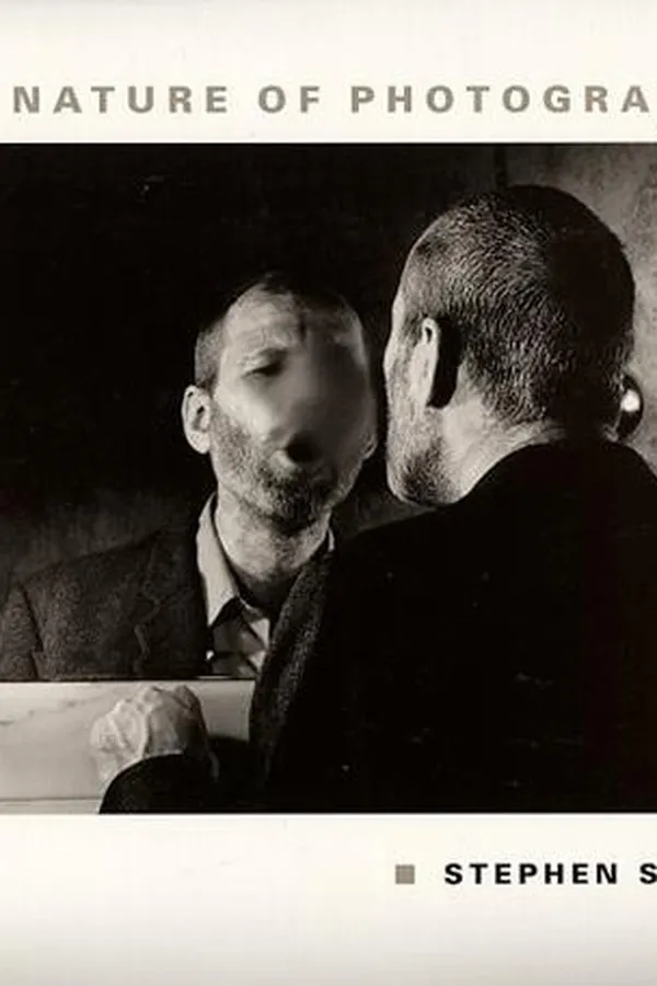 Capa de The nature of photographs