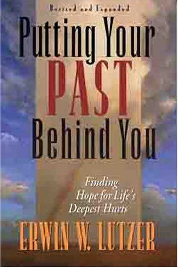 Capa de Putting Your Past Behind You