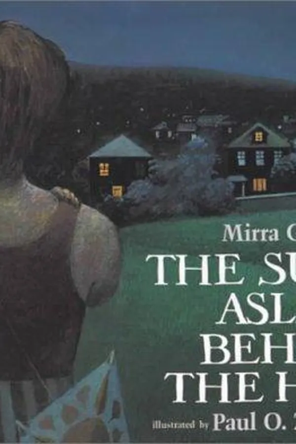 Capa de The sun's asleep behind the hill