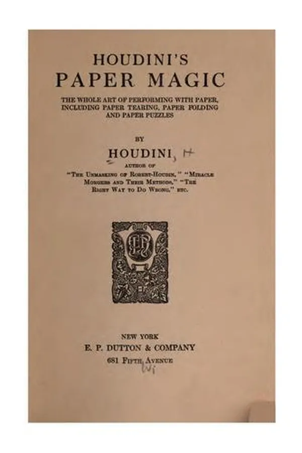 Capa de Houdini's paper magic