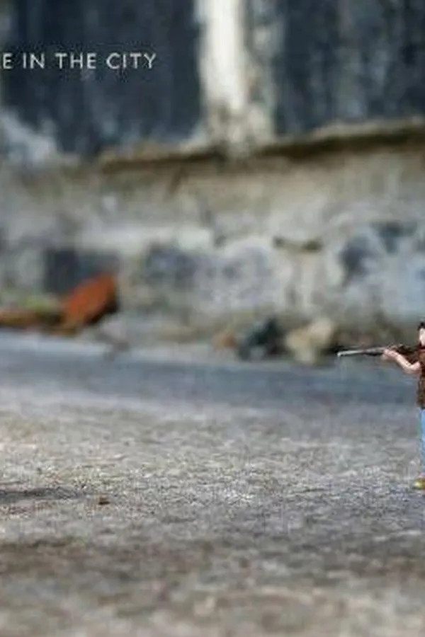 Capa de Little people in the city
