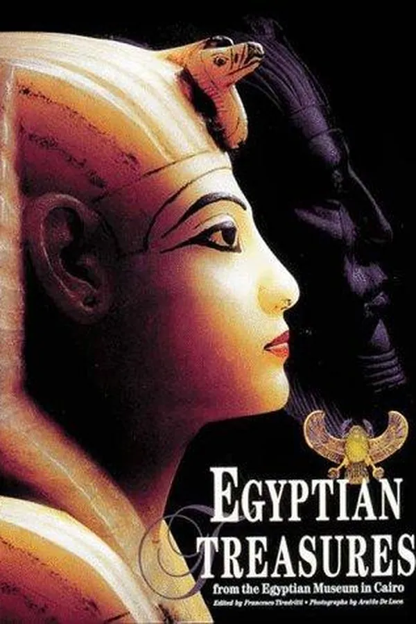 Capa de Egyptian Treasures from the Egyptian Museum in Cairo
